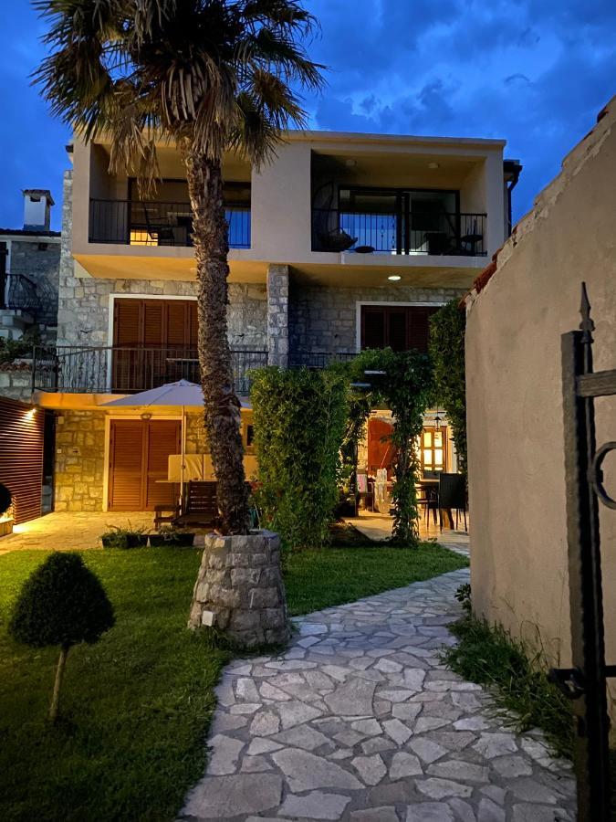 Loft Infinity Apartman Petrovac Kültér fotó