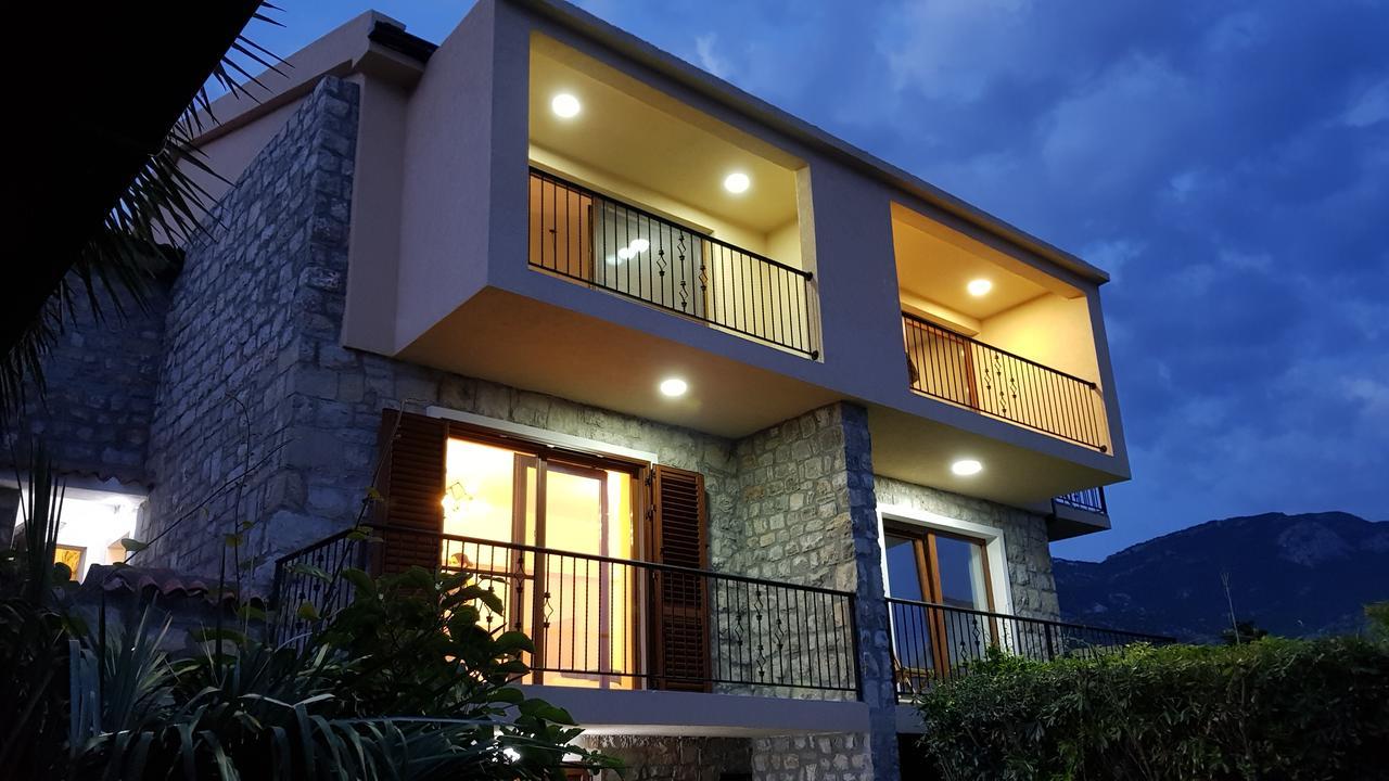 Loft Infinity Apartman Petrovac Kültér fotó
