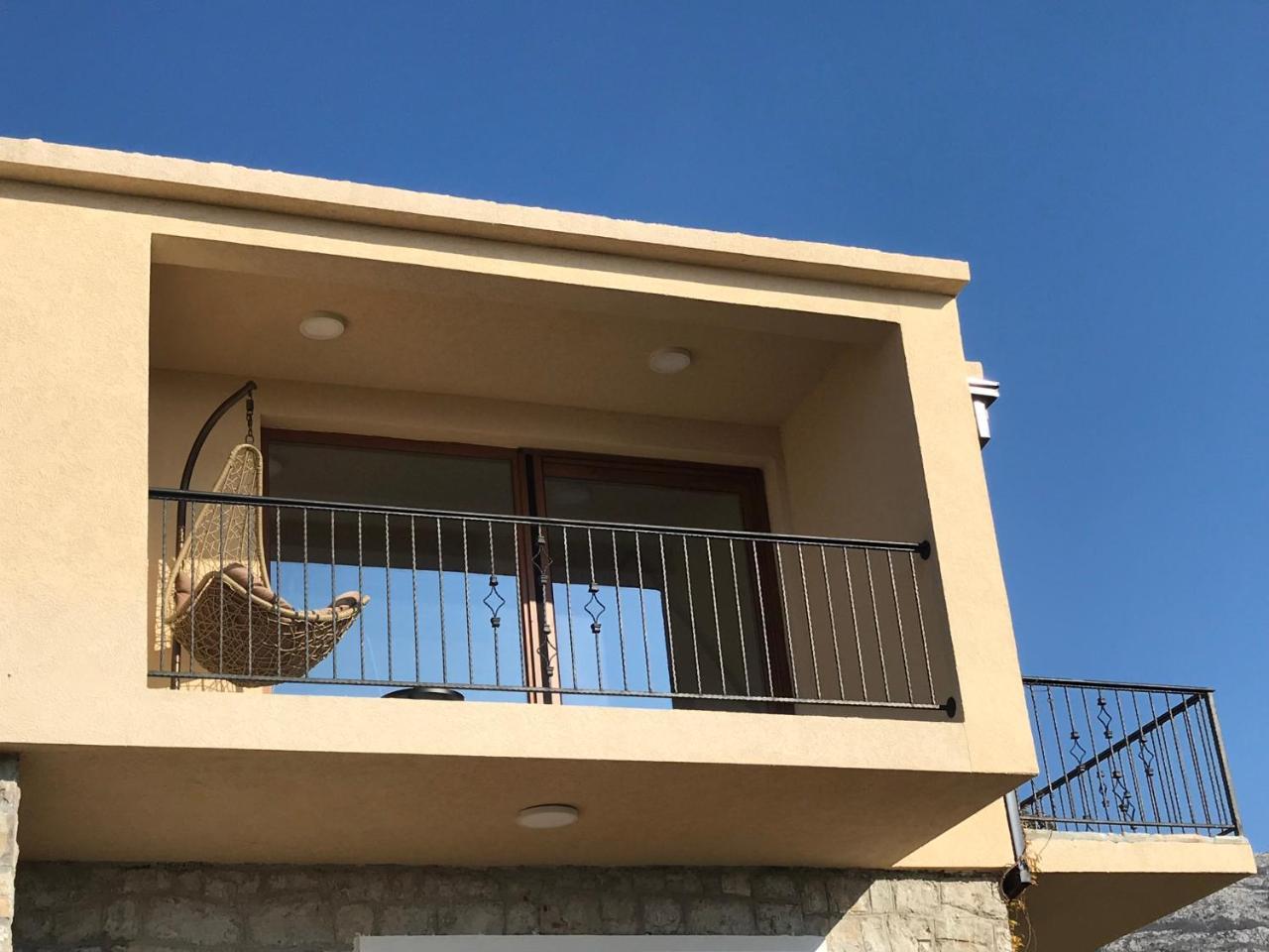 Loft Infinity Apartman Petrovac Kültér fotó